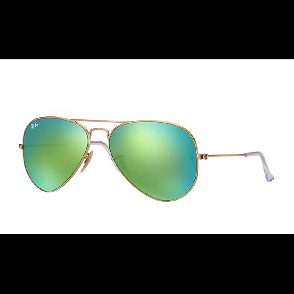 RAY-BAN:  GREEN AVIATOR FLASH LENSES